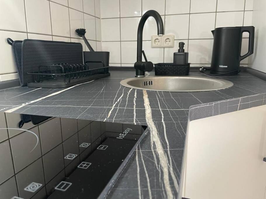 Modernes Apartment In شيمنيتز المظهر الخارجي الصورة