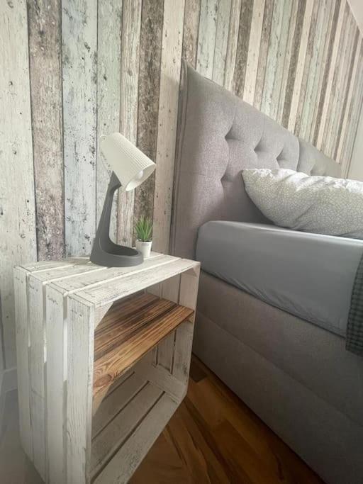 Modernes Apartment In شيمنيتز المظهر الخارجي الصورة